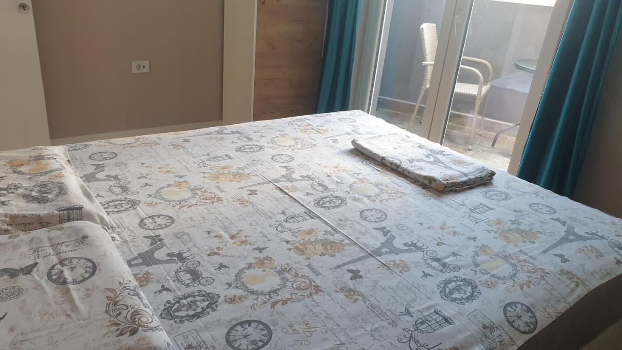 Ni Apartman Sweet Dreams 3 מראה חיצוני תמונה