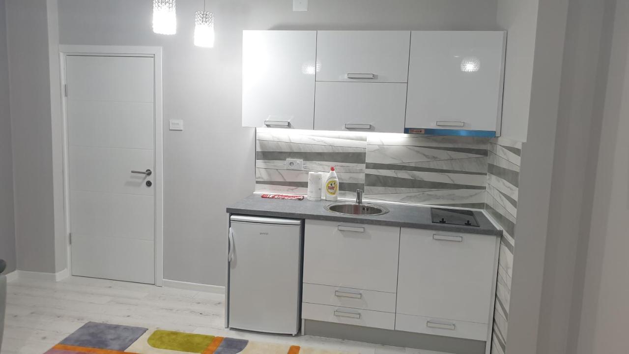 Ni Apartman Sweet Dreams 3 מראה חיצוני תמונה